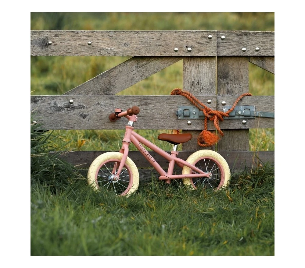 Little Dutch BICI SENZA PEDALI DI EQUILIBRIO IN METALLO - ROSA 4 Little Dutch BICI SENZA PEDALI DI EQUILIBRIO IN METALLO - ROSA – Image 2