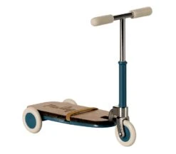 Maileg MICRO - MONOPATTINO TOPO - BLU