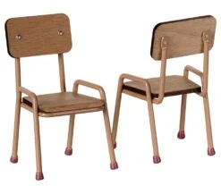 Maileg MICRO - SET TAVOLO E SEDIE TOPINI IN LEGNO - ROSA SCURO -Magasin De Jouets Pour Bébés Et Tout-Petits micro set tavolo e sedie topini in legno rosa scuro 11 5000 00 maileg 2