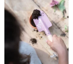 Little Dutch SET ATTREZZI DA GIARDINAGGIO - FAIRY GARDEN -Magasin De Jouets Pour Bébés Et Tout-Petits set attrezzi da giardinaggio per bambini fairy garden LD9110 little dutch 3