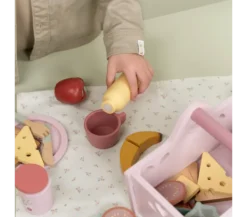 Little Dutch SET PICNIC CON ACCESSORI IN LEGNO -Magasin De Jouets Pour Bébés Et Tout-Petits set picnic con accessori in legno LD8025 little dutch 3