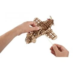 UGEARS - AEROPLANO MAD HORNET -Magasin De Jouets Pour Bébés Et Tout-Petits ugears models aeroplno mad hornet 70183 3