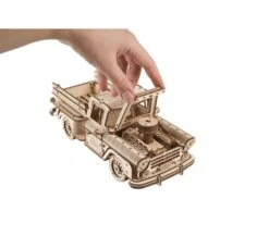 UGEARS - PICKUP LUMBERJACK -Magasin De Jouets Pour Bébés Et Tout-Petits ugears models pickup lumberjack 70171 3